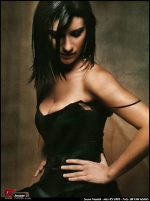 Laura Pausini poster with hanger