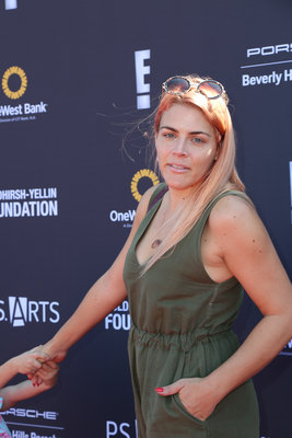 Busy Philipps puzzle G1031819