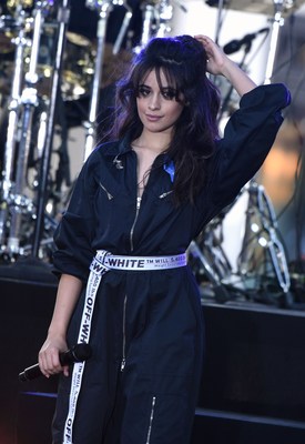 Camila Cabello Poster G1061354