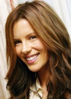 Kate Beckinsale sweatshirt #9718