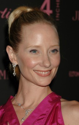 Anne Heche puzzle G121140