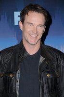 Stephen Moyer Mouse Pad G1258651