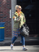 Gwen Stefani hoodie #1807566