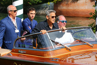 George Clooney Tank Top #1848009