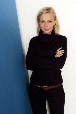 Samantha Mathis poster with hanger