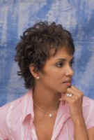Halle Berry t-shirt #53591