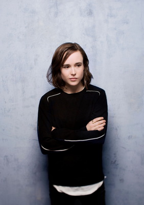 Ellen Page magic mug #G2291873