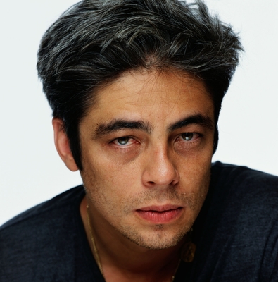 Benicio Del Toro poster with hanger