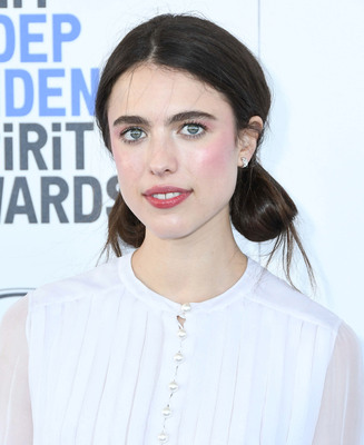 Margaret Qualley Poster G2546914 - IcePoster.com