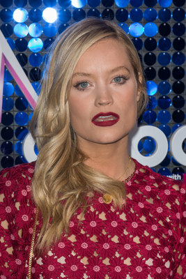 Laura Whitmore puzzle G2557560