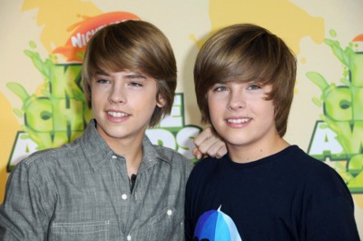 Cole and Dylan Sprouse Stickers G299009