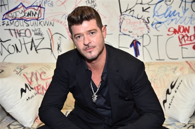 Robin Thicke canvas poster