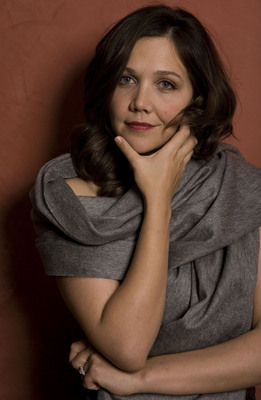 Maggie Gyllenhaal Mouse Pad G371860