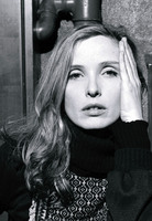 Julie Delpy t-shirt #809084