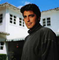 George Clooney sweatshirt #977795
