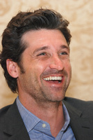 Patrick Dempsey Longsleeve T-shirt #998756