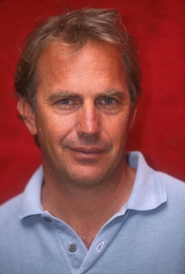 Kevin Costner Stickers G578503