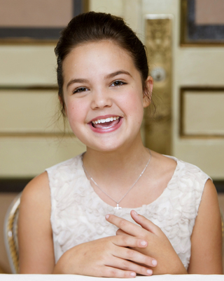 Bailee Madison canvas poster