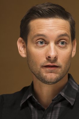 Tobey Maguire Stickers G595235