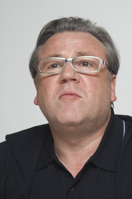 Ray Winstone Poster G640782