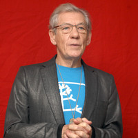 Ian McKellen t-shirt #1108011