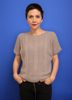 Maggie Gyllenhaal Longsleeve T-shirt #1140550