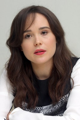Ellen Page puzzle G694176