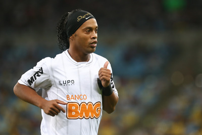 Ronaldinho pillow