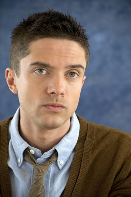 Topher Grace Stickers G725029