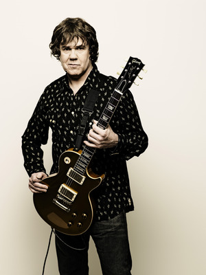 Gary Moore puzzle G794530