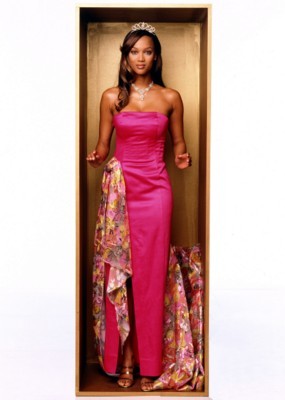 Tyra Banks puzzle G86103