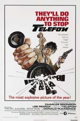 Telefon movie poster (1977) wood print